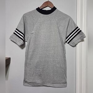 Vintage 80s Downers Gray And Black Athletic Single Stitch T-shirt Men's Sz Small